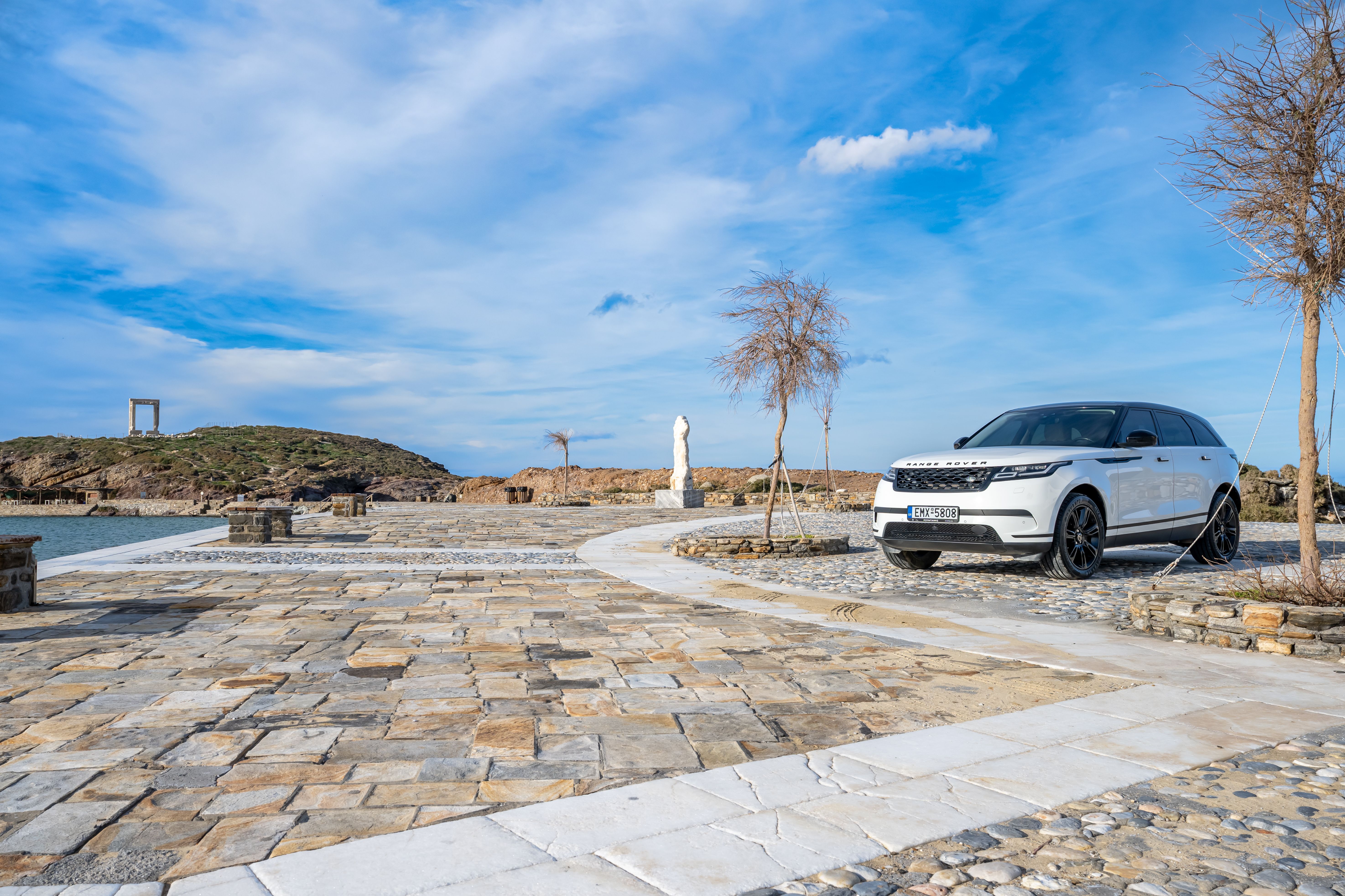 Range Rover Exterior Profile near the Portara of Naxos